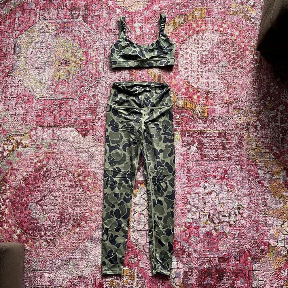 Billabong workout set